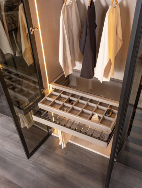 Moonstone | Giyinme Odası / Dolap