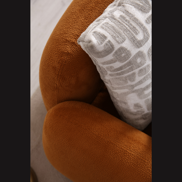 Enza | Armchair